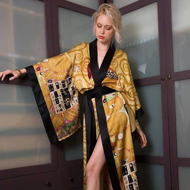 how to wear a kimono with a dress