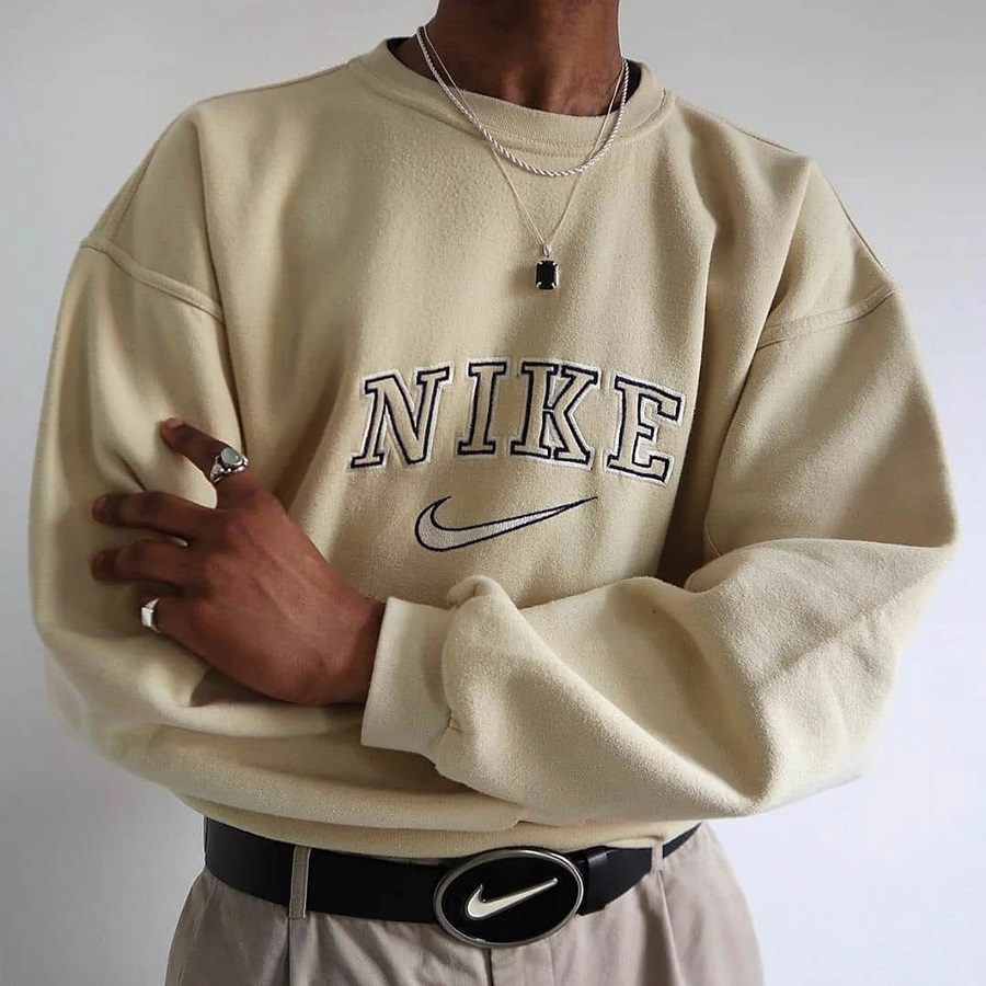 nike sweatshirt
