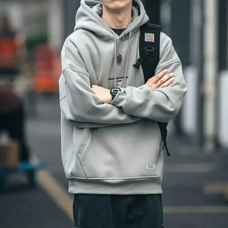 grey sweatshirt