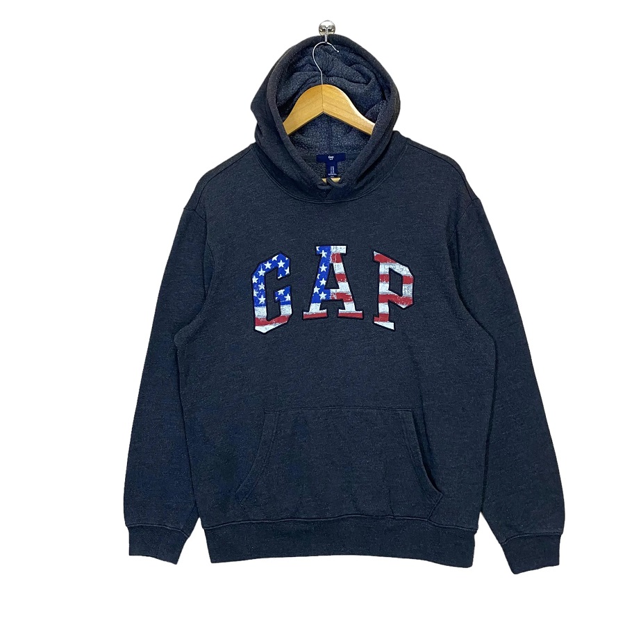 gap sweatshirt
