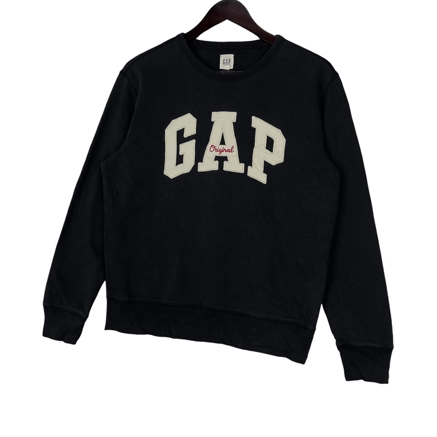 gap sweatshirt
