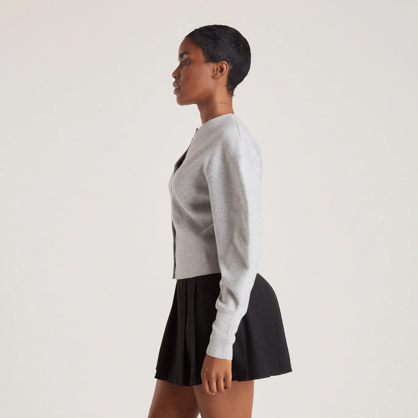 fitted cardigan sweater