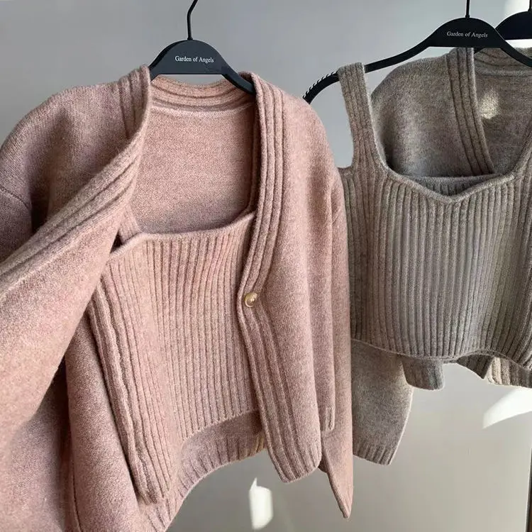cardigan sweater cropped