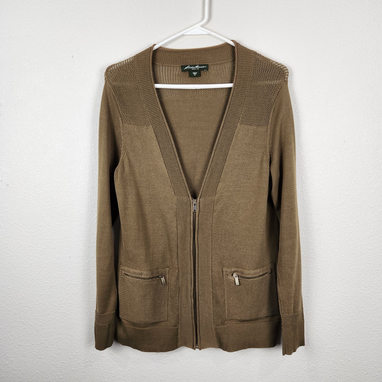 women's zip front cardigan sweater with pockets